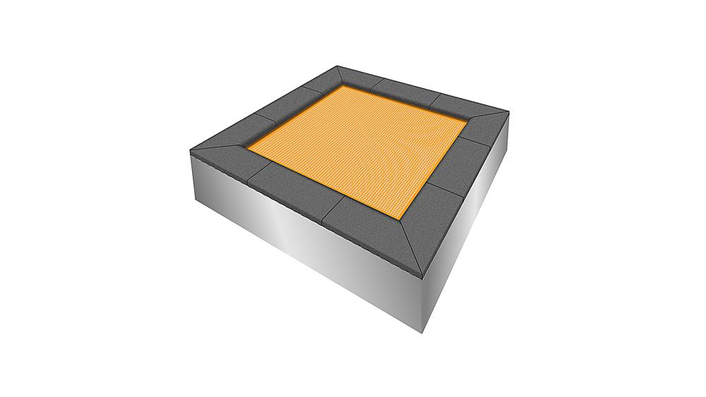 Lichtgelber Sonnenschutz mit Stahlrohren und Seilen auf weißem Hintergrund.