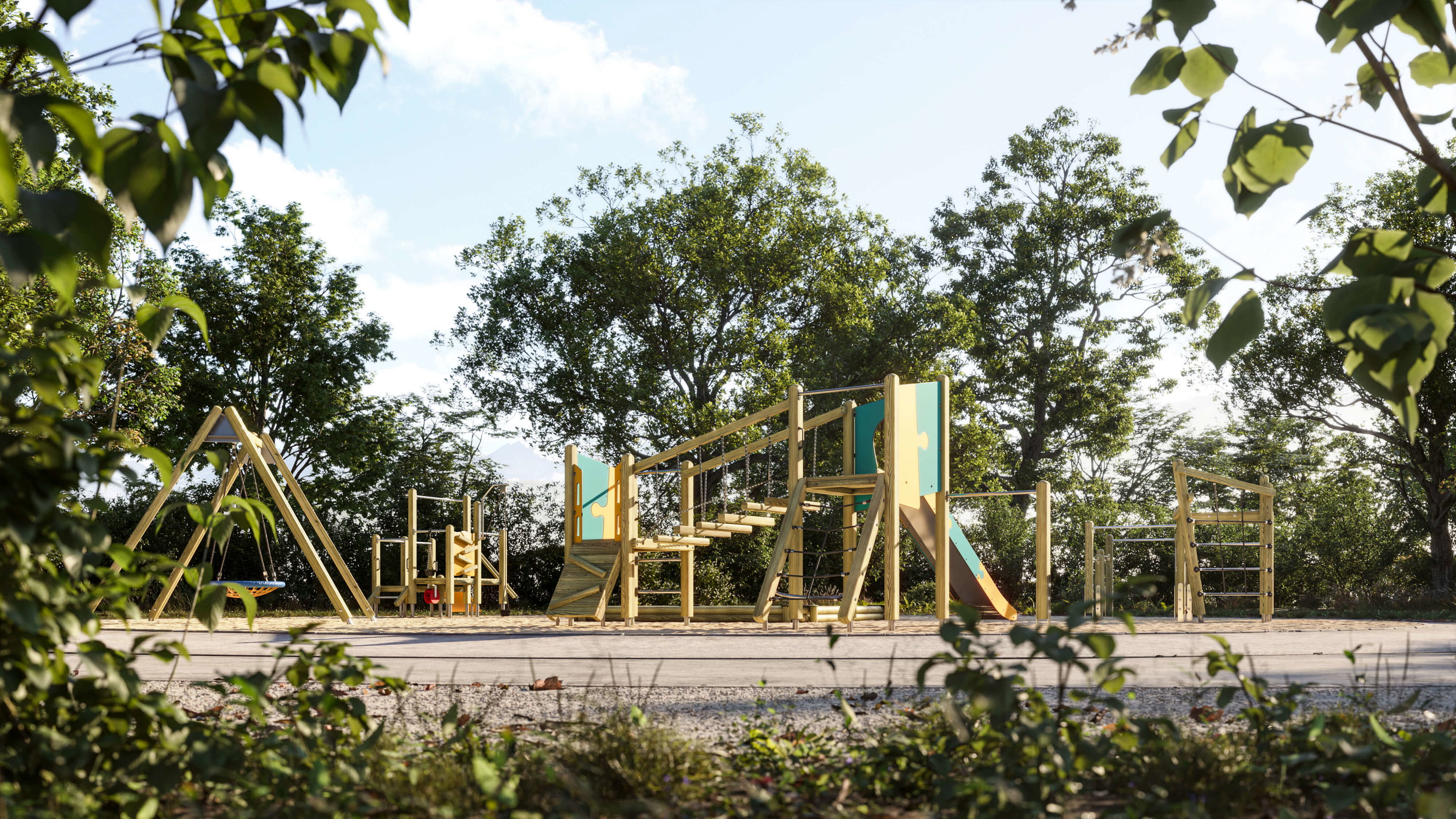 Spielplatz mit Schaukel und Rutsche im grünen Park unter blauem Himmel.