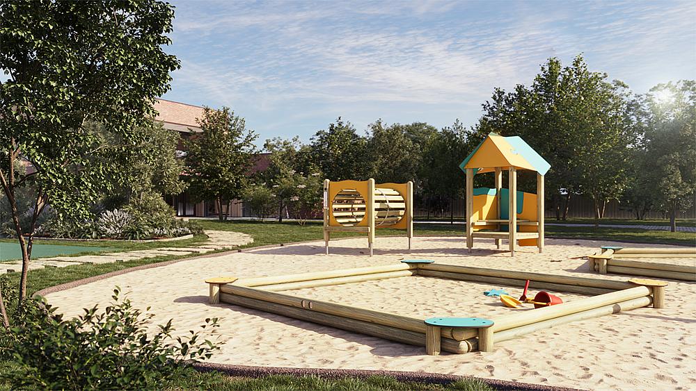 Spielplatz mit Sandkiste und bunten Holzspielgeräten im grünen Garten unter blauem Himmel.