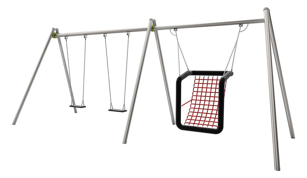 Schaukeln mit zwei Sitzschwingen und einem roten Netz-Schaukel für Kinder auf Metallgestell.