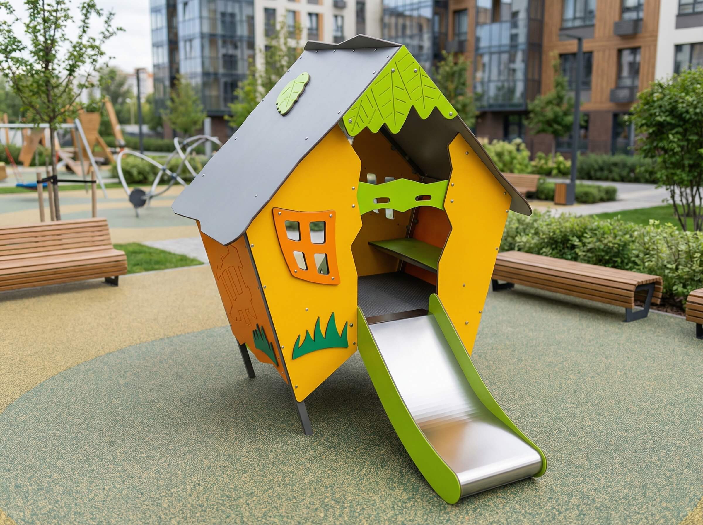 Bunte Spielhütte mit Rutsche im modernen Stadtpark für Kinder.